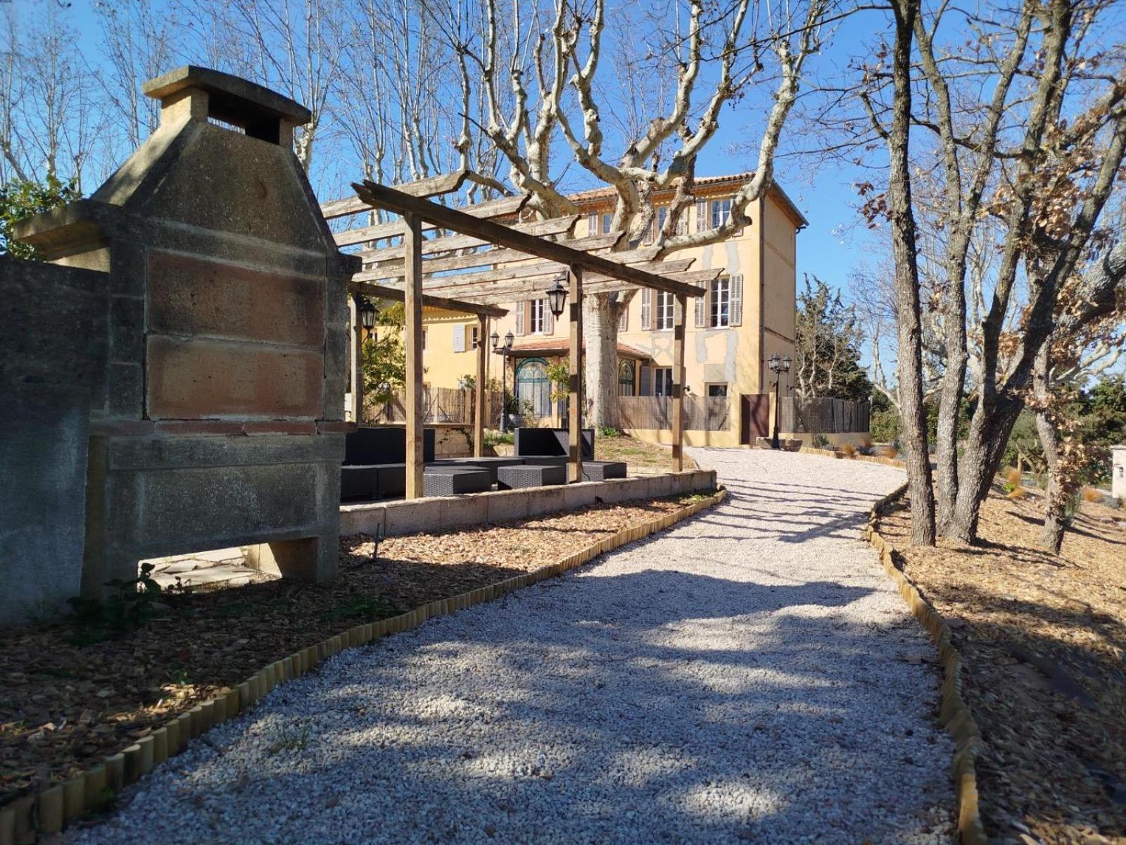 Havre De Paix Au Sein D'Un T3 D'Une Bastide Aixoise Aix-en-Provence Eksteriør billede